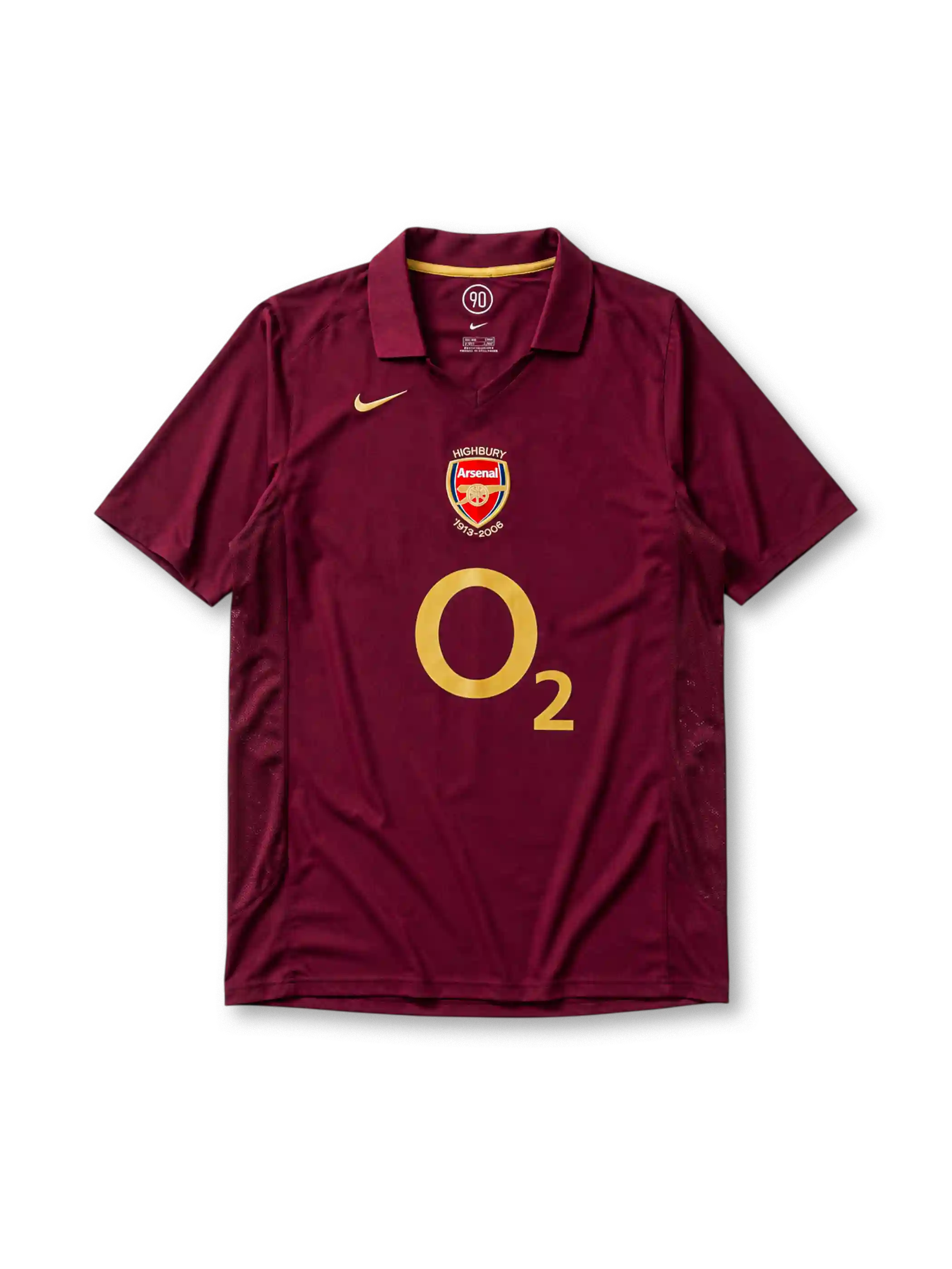 HIGHBURY 1913-2006 문구가 새겨진 아스날 2005-06 홈 레트로 유니폼